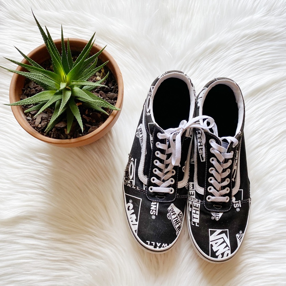 - SOLD - Vans Old Skool Logo Mix Sneakers